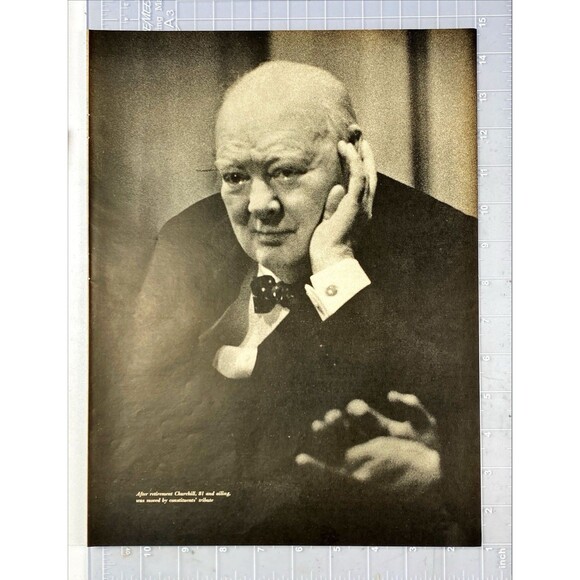 Winston Churchill Photograph "After Retirement Emotional by Tribute" Print 1966 - Picture 2 of 3